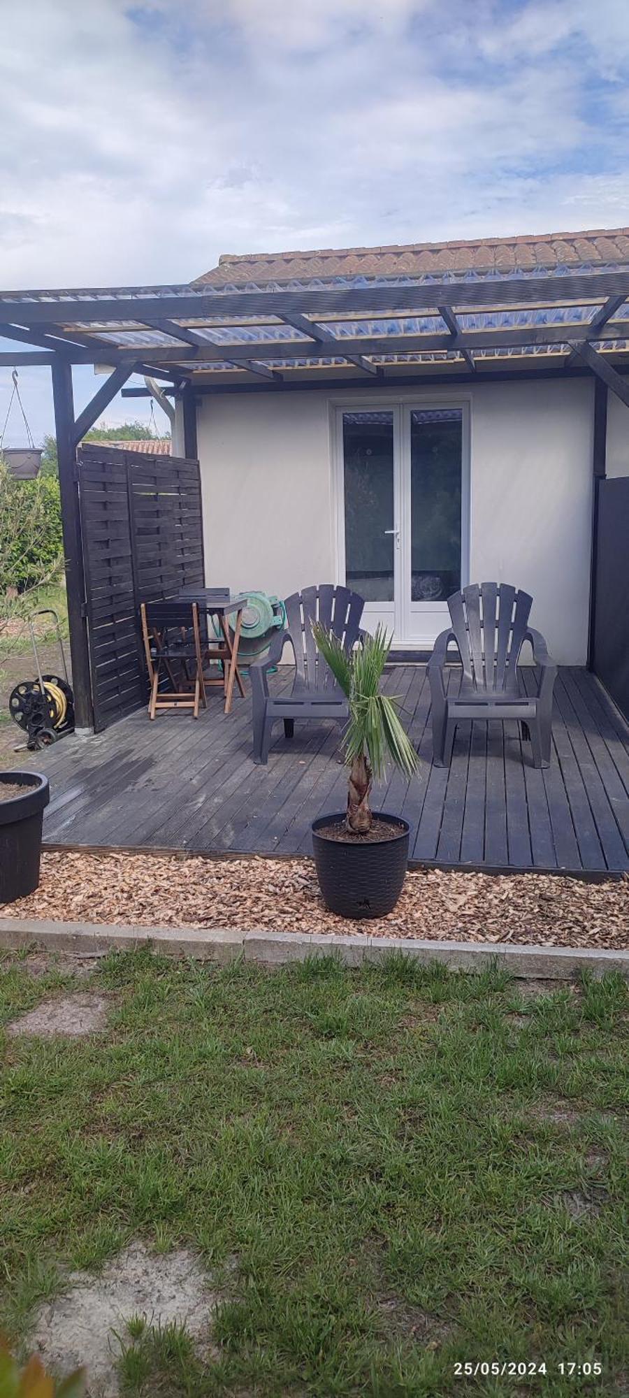 Entrelac&ocean-chambre D'hotes-entree Et Terrasse Privee-cyclotouristes Et Motards Bienvenus Séjour chez l'habitant Aureilhan (Landes)